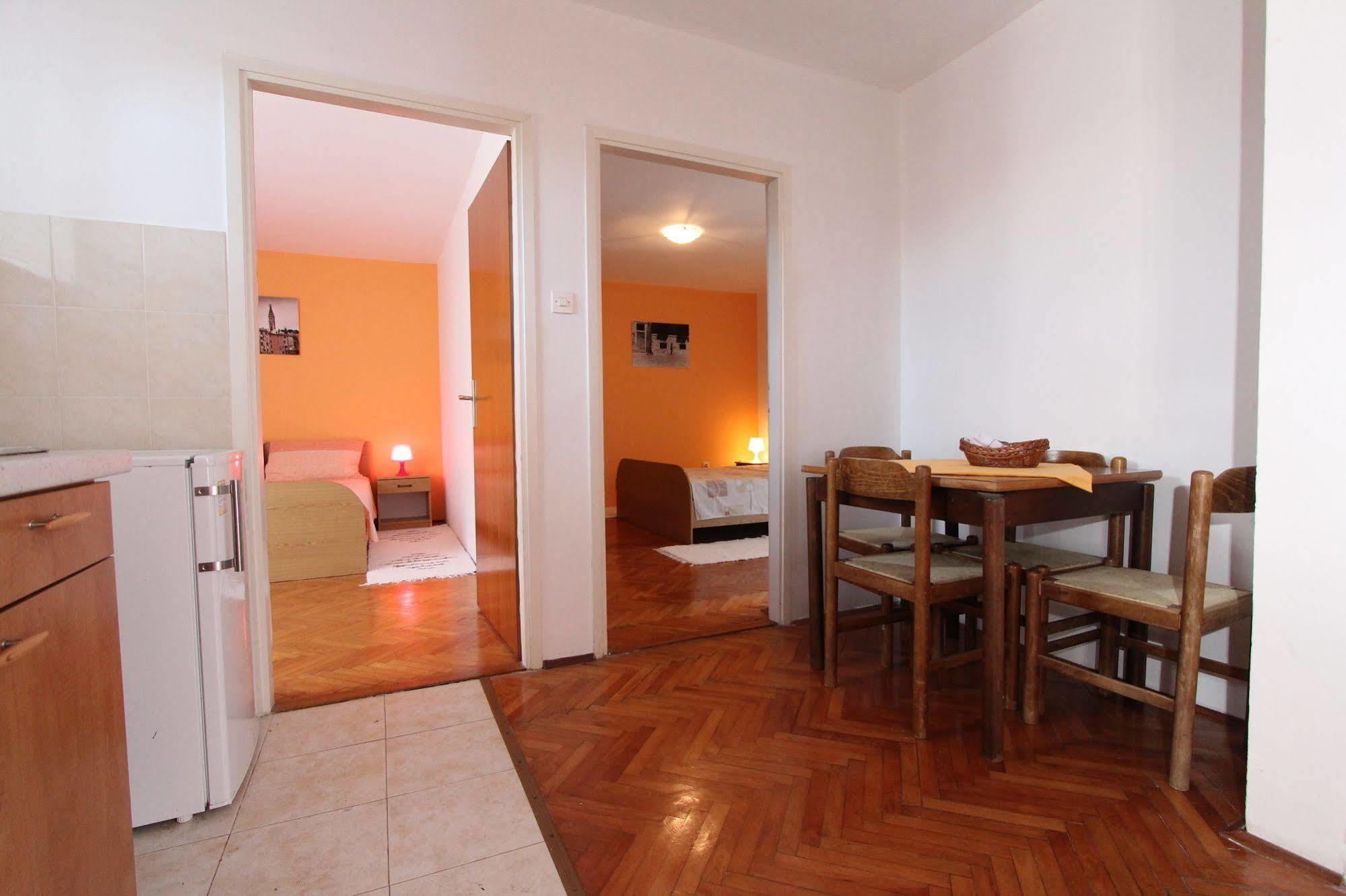 Apartments Tara Rovinj Exterior foto