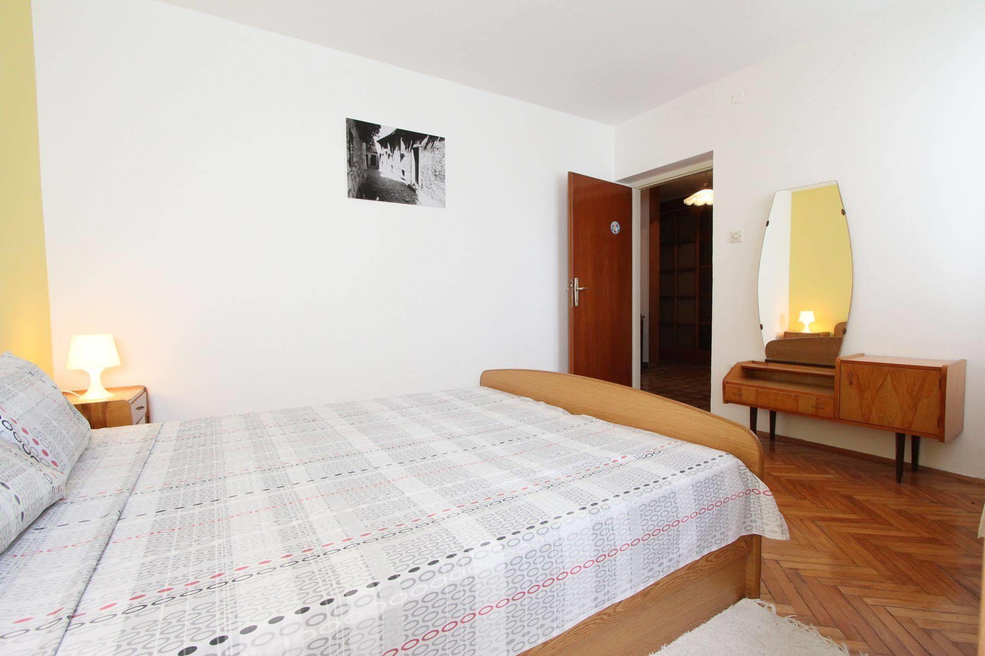 Apartments Tara Rovinj Exterior foto